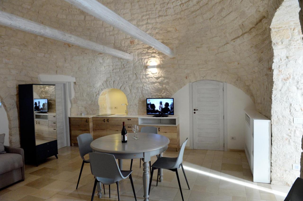 Trullo Vino & Amore Alberobello Exteriör bild