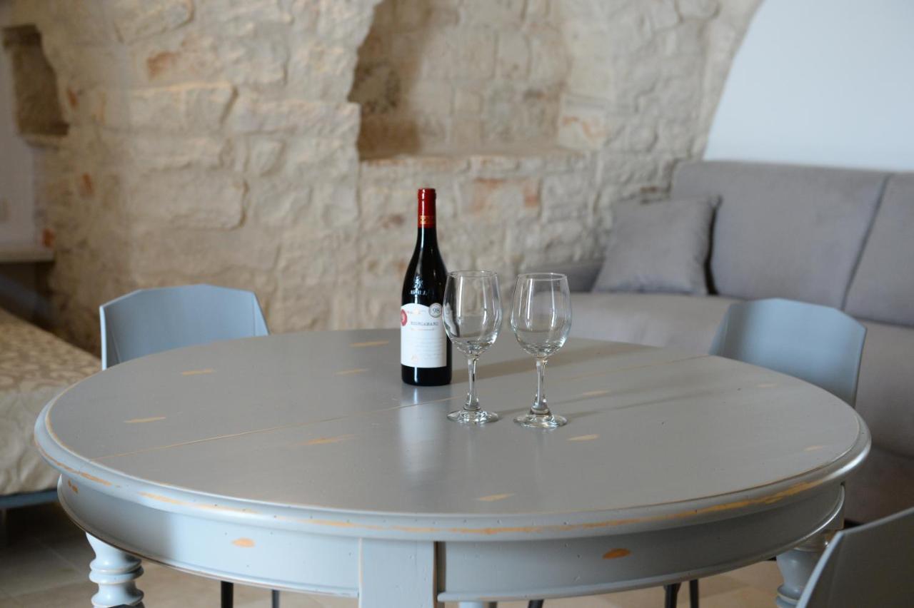 Trullo Vino & Amore Alberobello Exteriör bild